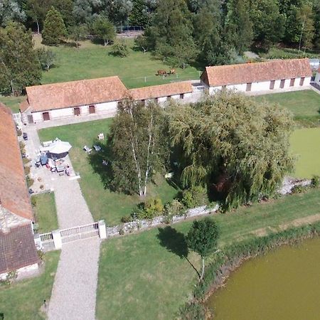 Les Portes Des Froises Saint-Quentin-en-Tourmont Exterior foto